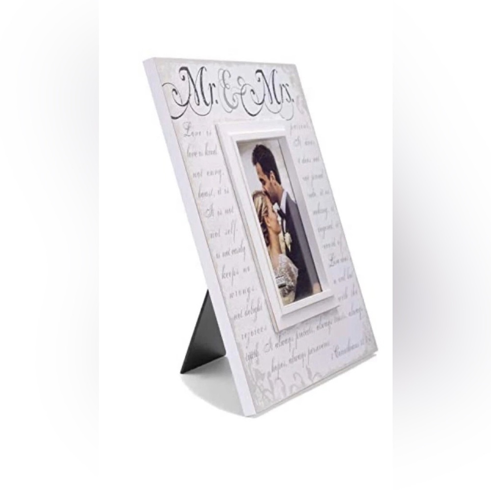 Malden International Designs- Silkscreened Corinthians Verse-Picture Frame- NEW!
